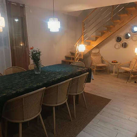 Luxury Evasion And Pool Near Nantes بيت للعطل