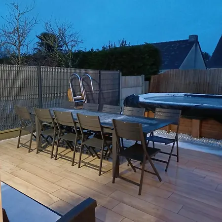 Dom wakacyjny Luxury Evasion And Pool Near Nantes