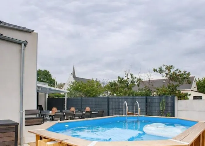 Luxury Evasion And Pool Near Nantes *