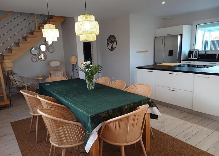 Luxury Evasion And Pool Near Nantes